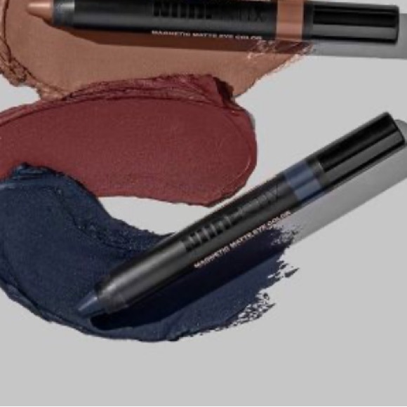 Nudestix Magnetic Eyeshadow Stick in Shady Algae Sealed - Picture 3 of 15